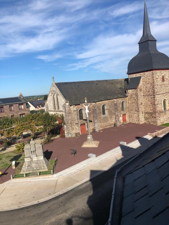 Résidence Merlin Saint-Malon-sur-Mel Esterno foto